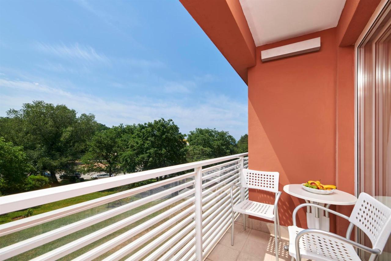 Albatros Plava Laguna Hotel 4*
