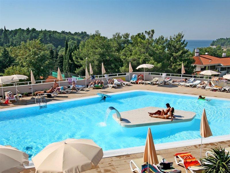 Hotel Albatros Plava Laguna 4*
